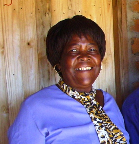 josephine-at-centre Mrs Josephine Mutandiro, as District Coordinator developed the Herb and Nutrition Programme in Makoni from 2002 which has become a life savour for over 5000 families.